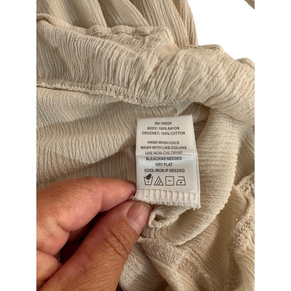 Womens Indigo Soul Beige Crochet Neck Ruffle Hem Gauze Top Blouse 100% Rayon - Picture 5 of 9